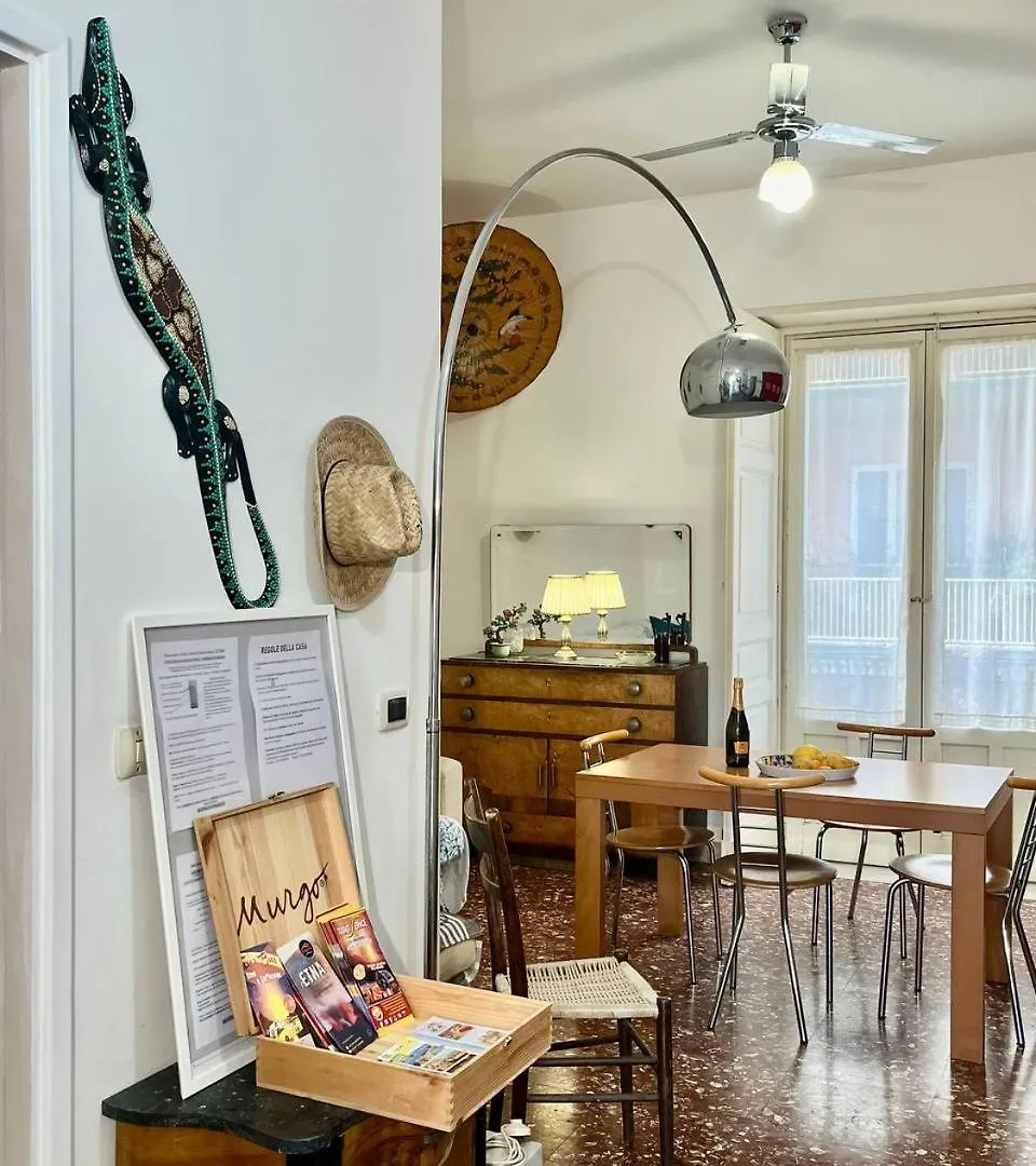 Apartamento Central Station House Cettina Catania Habitación en casa particular